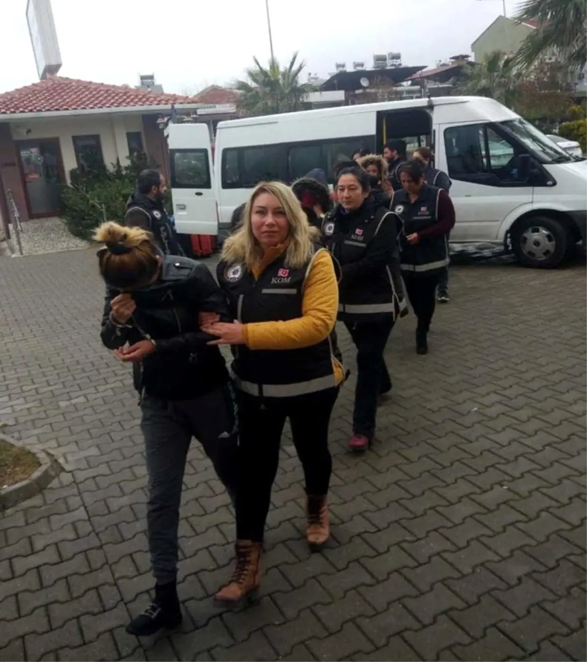 Muğla merkezli 3 ilde fuhuş operasyonu: 24 gözaltı