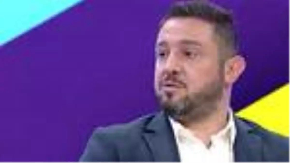 Nihat Kahveci: "Kulüplerimiz batmış durumda"