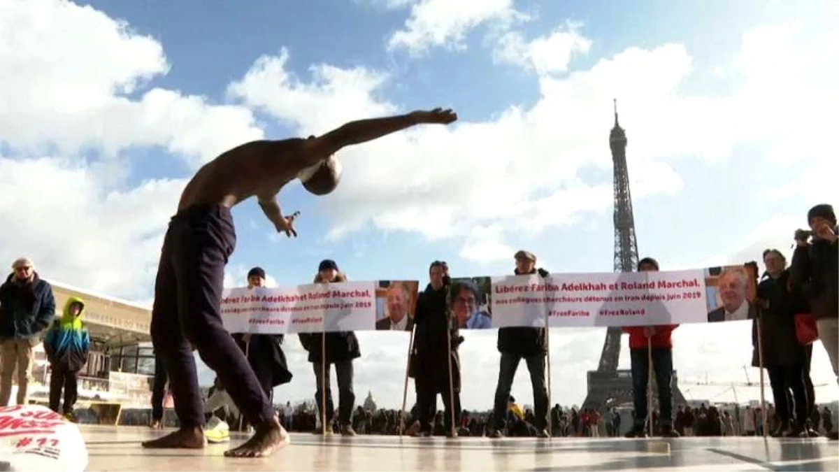 Paris: Akademisyenler İran\'da tutuklu meslektaşları için toplandı