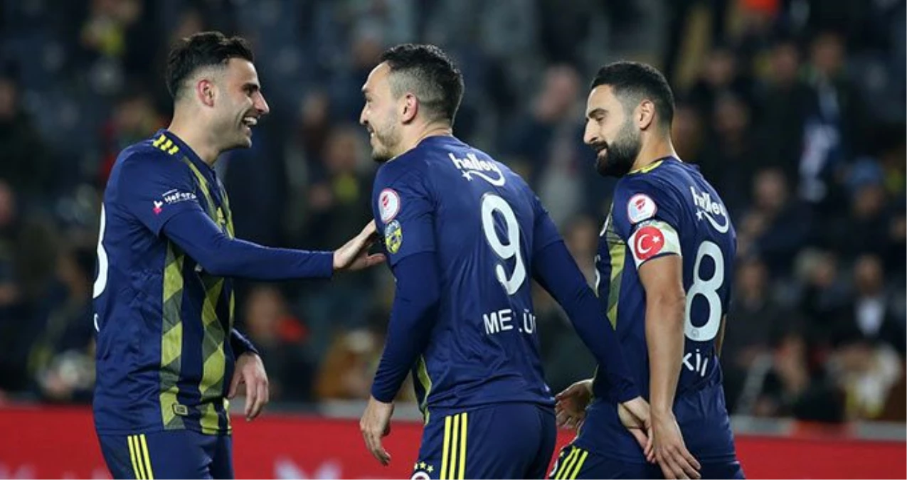 Son Dakika: Fenerbahçe, Türkiye Kupası\'nda yarı finalde!