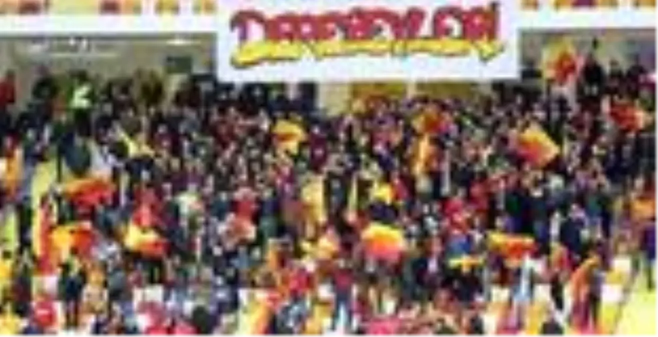 Taraftar Yeni Malatyaspor\'un yanında