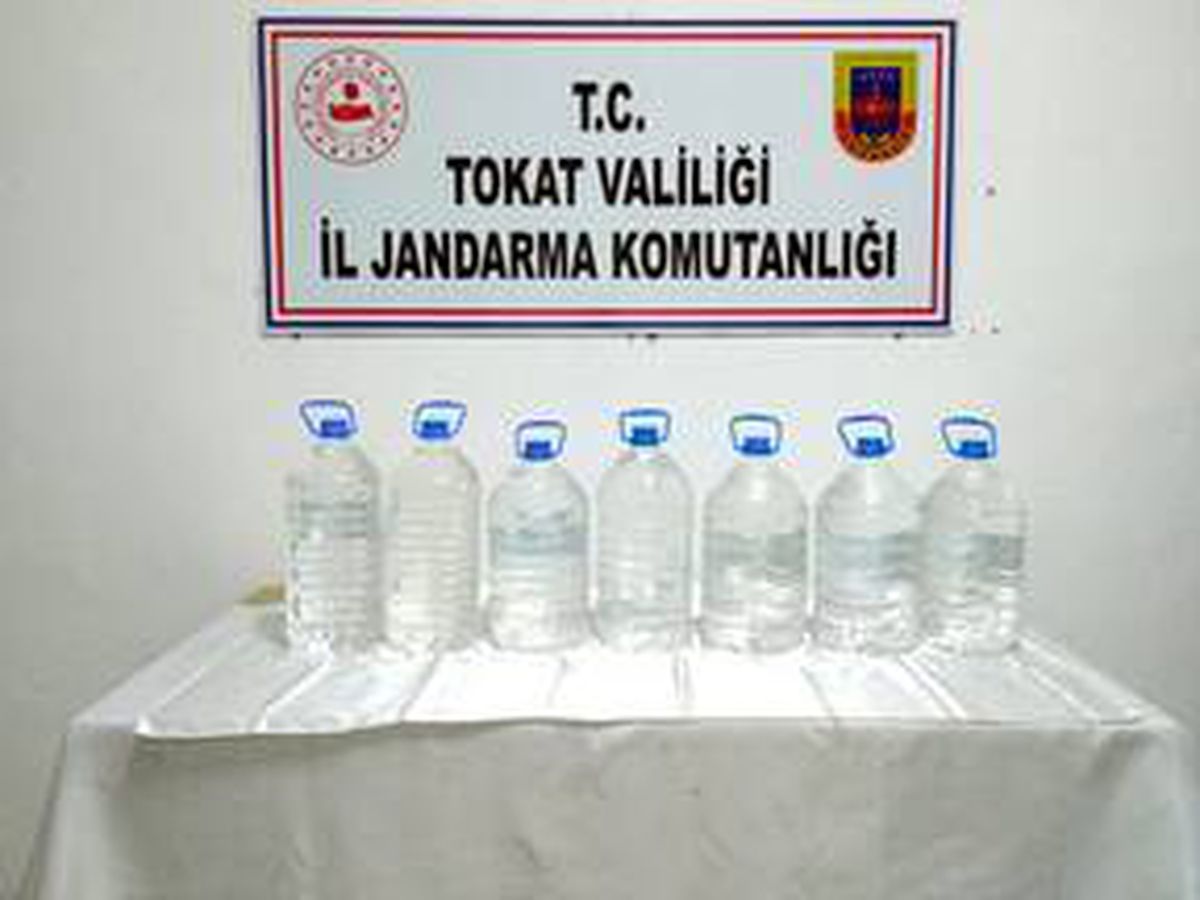 Tokat\'ta 35 litre sahte içki ele geçirildi