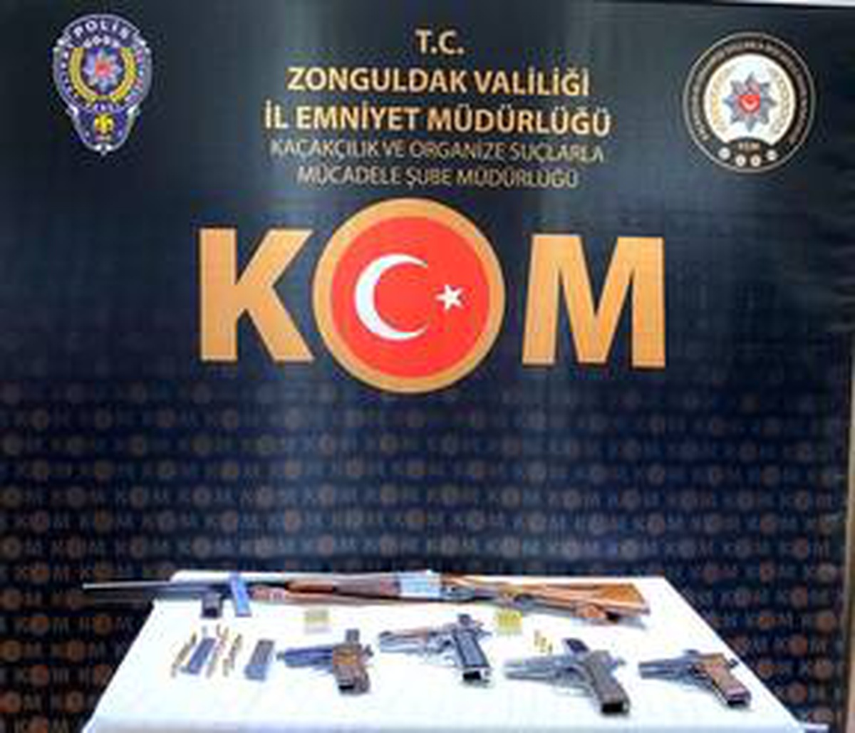 Zonguldak\'ta silah kaçakçılığı iddiasıyla 9 şüpheli yakalandı