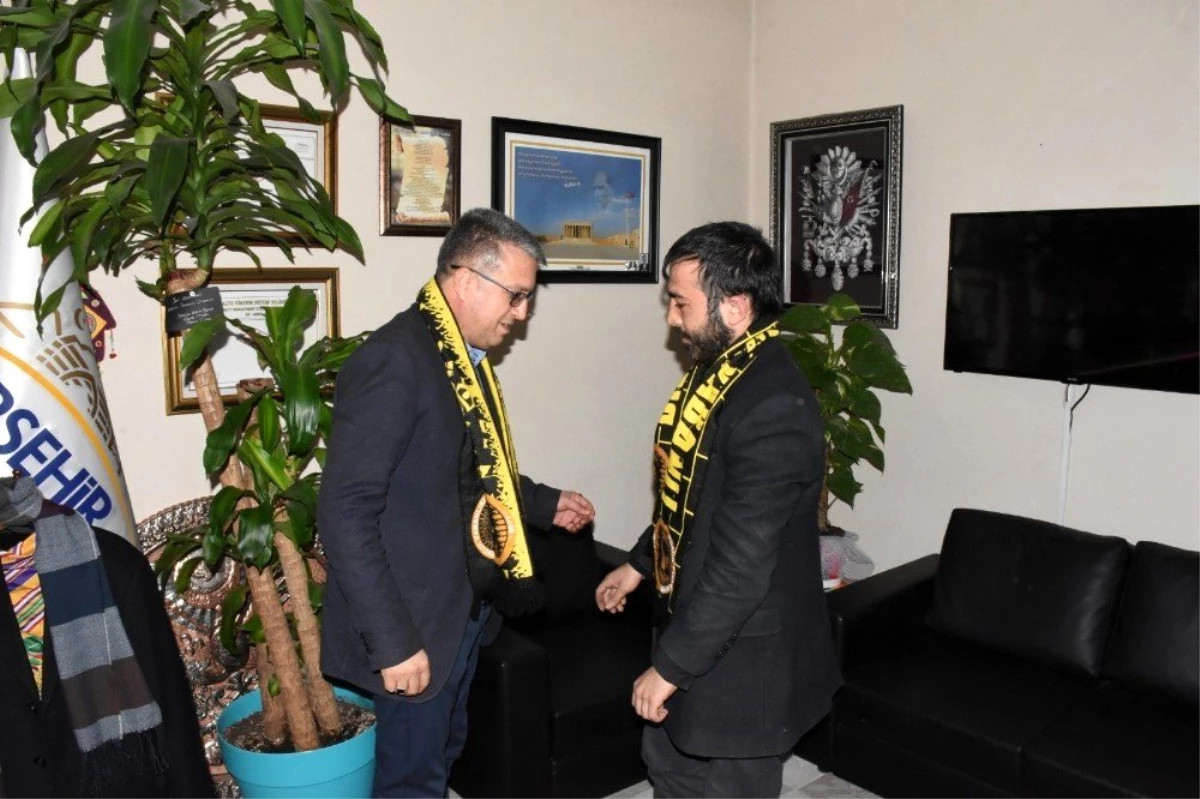 Bölgesel Amatör Lig\'de mücadele eden Yabanlıspor\'a,Kırşehir Belediyesinden destek