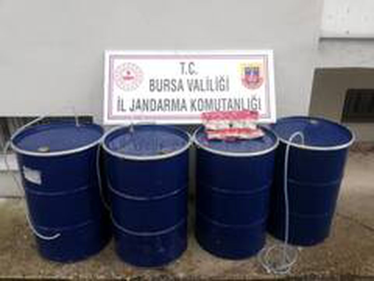 Bursa jandarmasından kaçak içki operasyonu