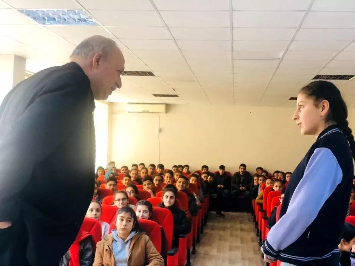 Büyükşehir, çocuklara teknoloji ve iletişim eğitimi verdi