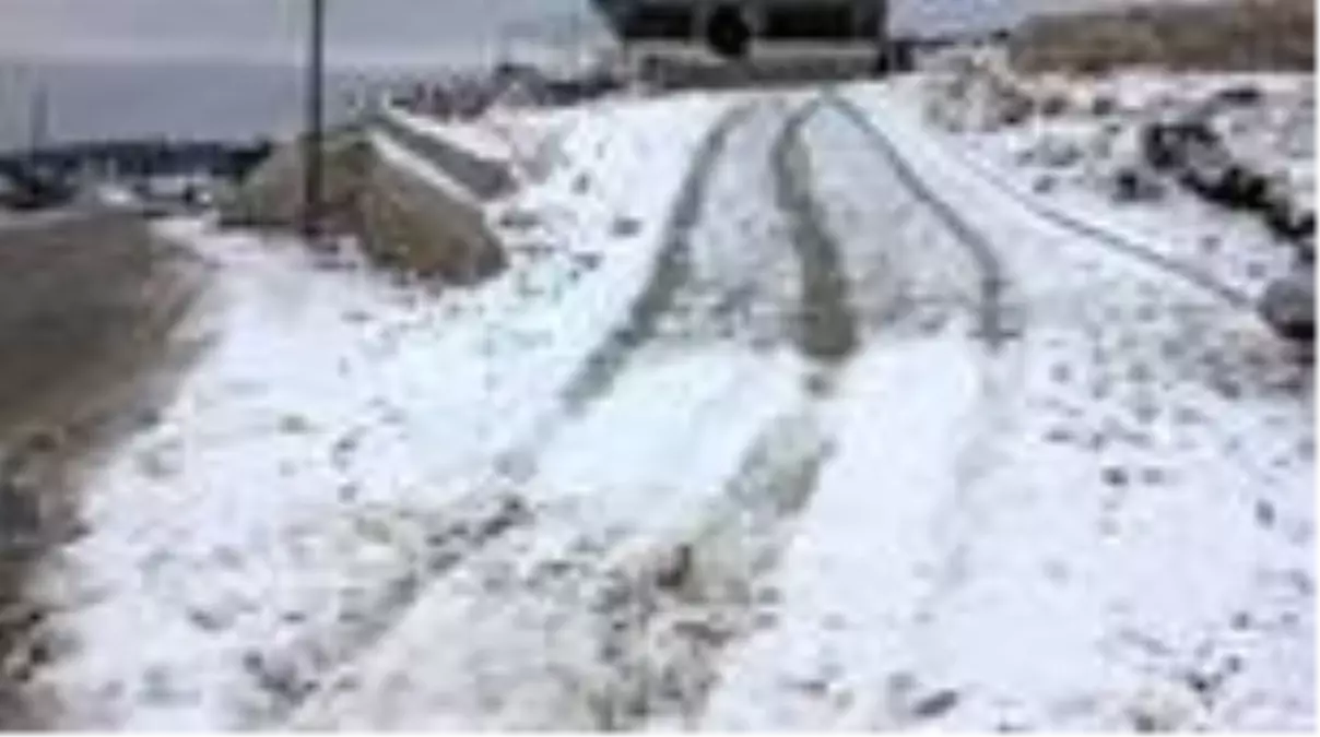 Hatay\'da kar ve soğuk hava hayatı olumsuz etkiledi