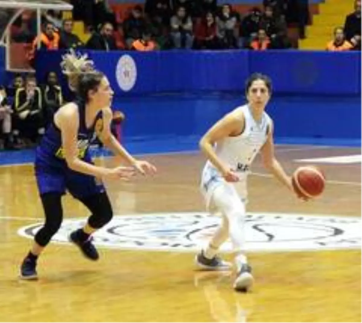 Kadınlar Basketbol Süper Ligi: Hatay Büyükşehir Belediyespor: 60 - Fenerbahçe: 101