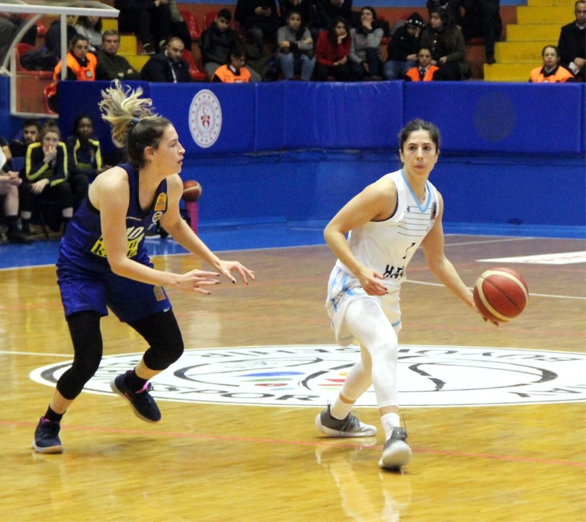 Kadınlar Basketbol Süper Ligi: Hatay Büyükşehir Belediyespor: 60 - Fenerbahçe: 101