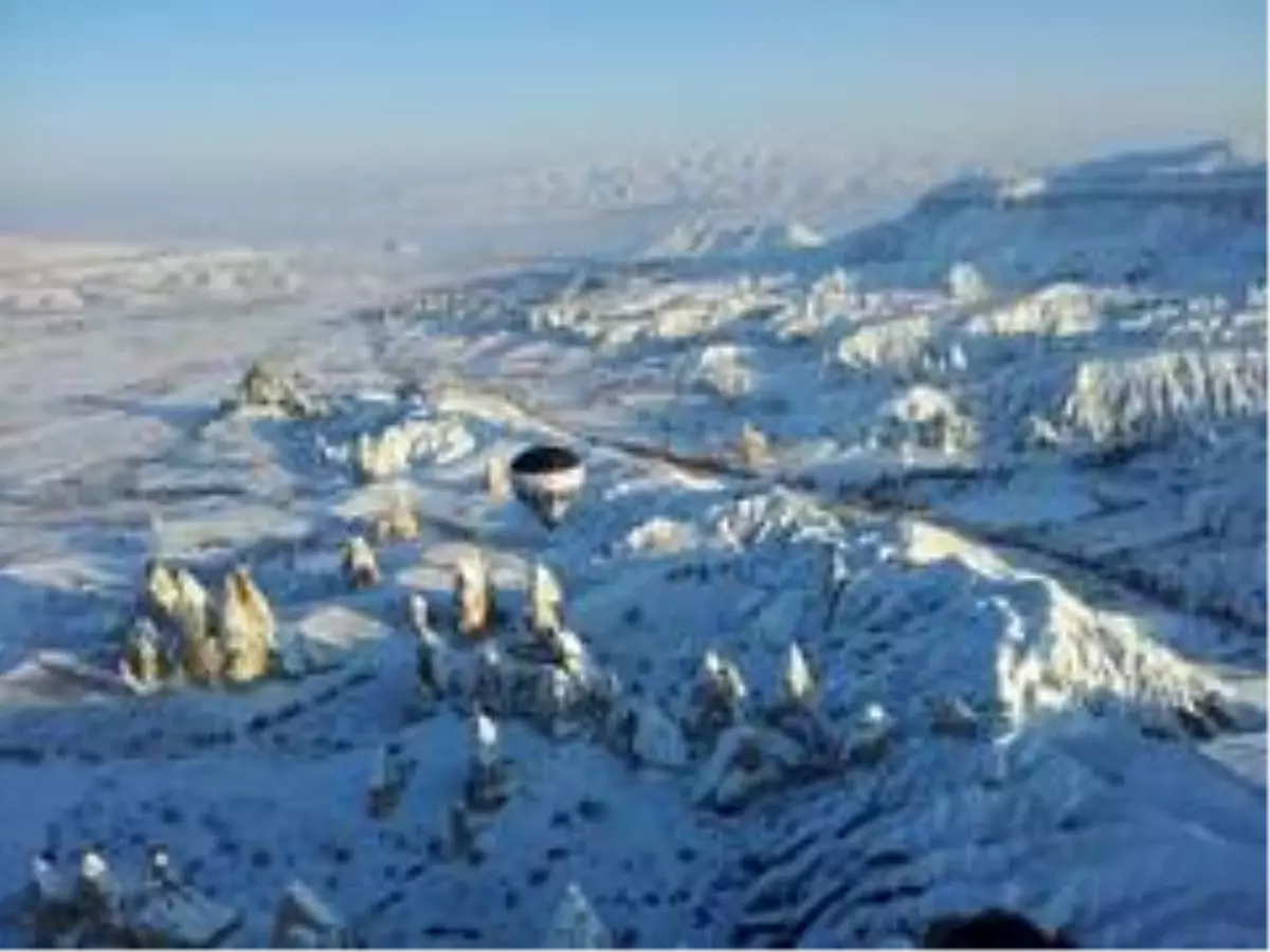 Kapadokya\'da balon turları yine iptal edildi