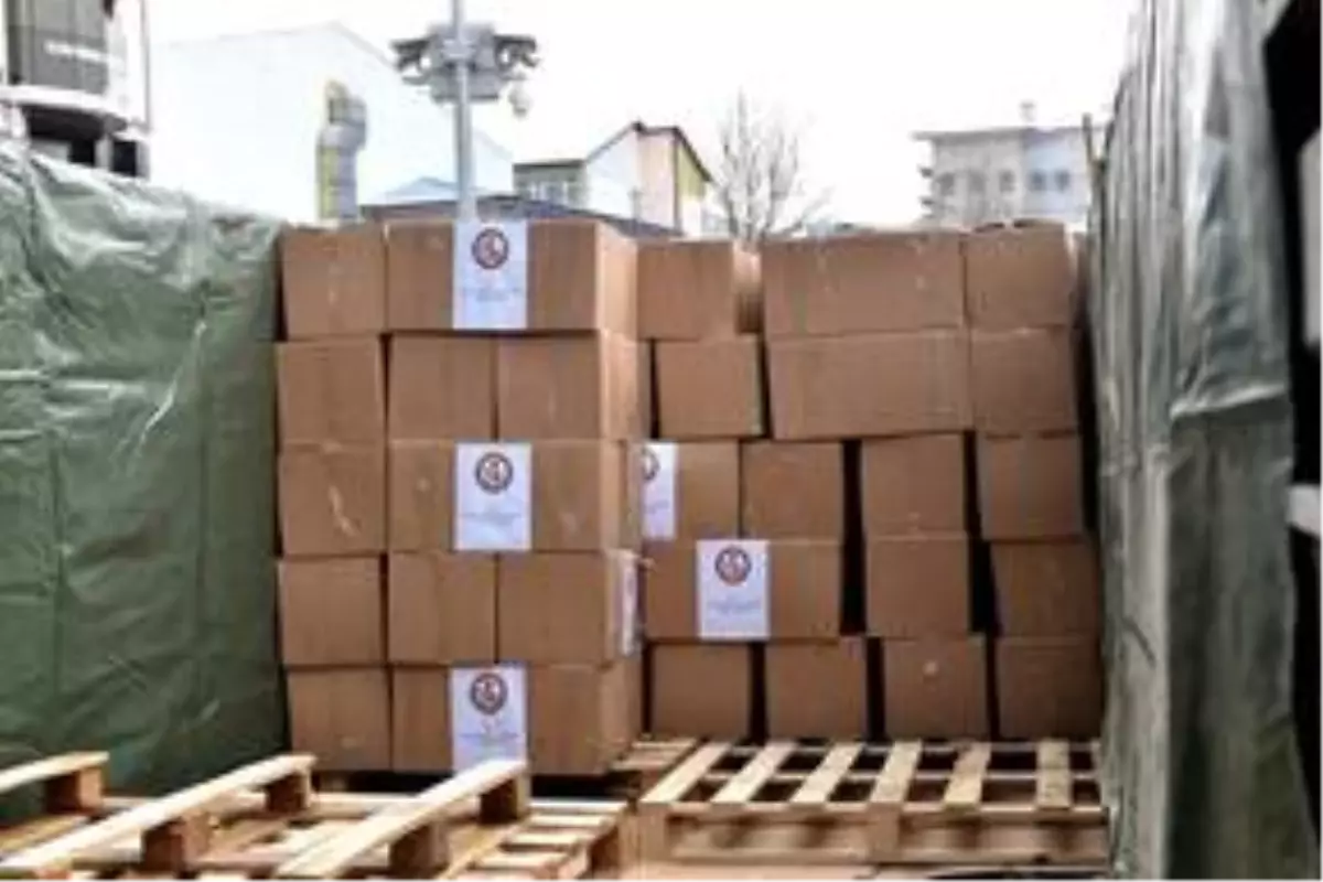 Kastamonu ve Tosya belediyelerinden deprem bölgesine yardım