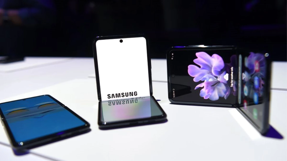 Samsung yeni telefonları S20 ve Galaxy Z Flip\'i tanıttı