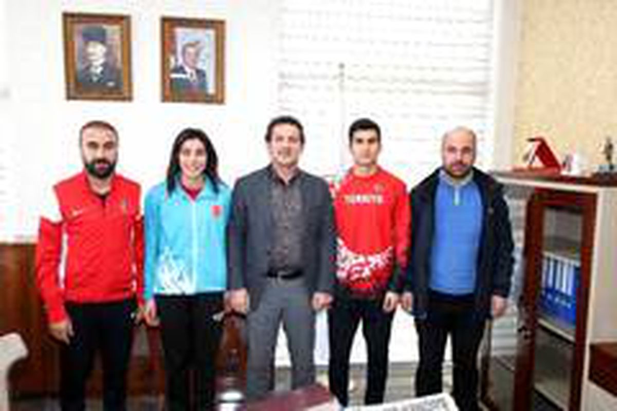 Vanlı atletlerden büyük başarı
