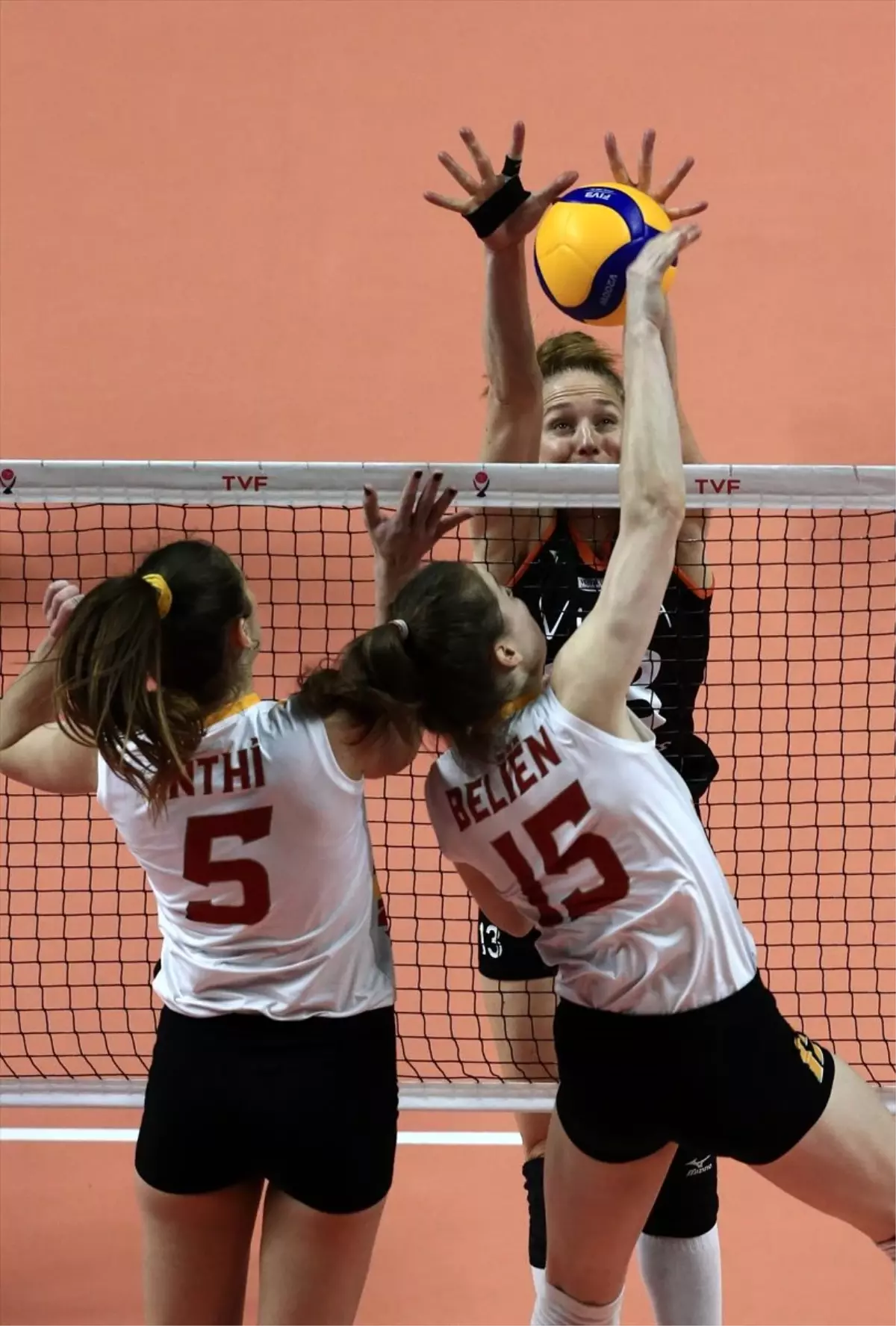 Voleybol: Vestel Venus Sultanlar Ligi