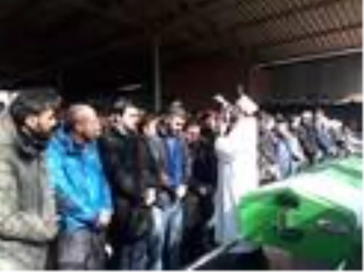 Asker uğurlamasında yaralanan genç 12 günlük yaşam mücadelesini kaybetti