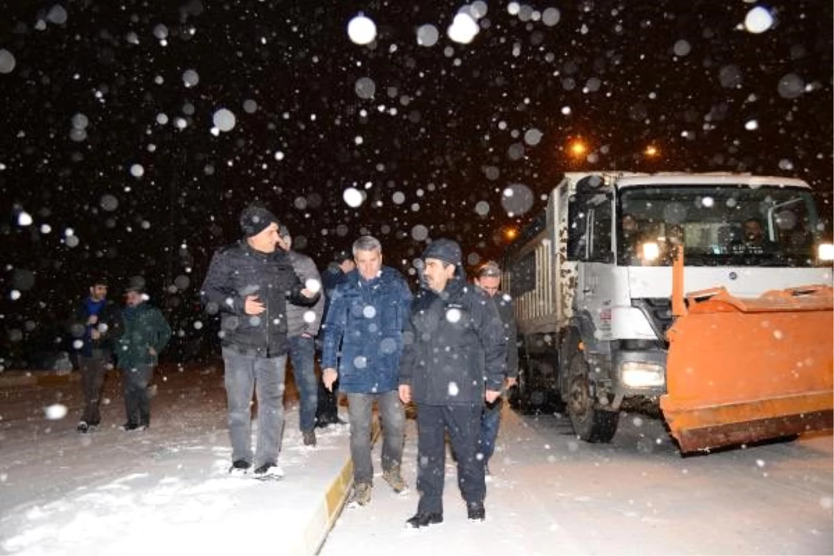 Diyarbakır\'da karla mücadele