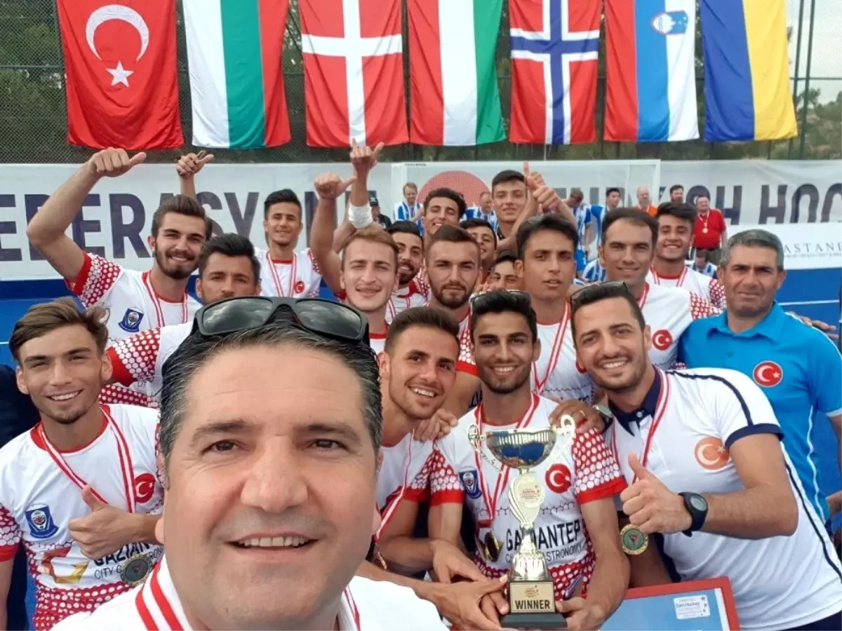 Eurohockey Indoor Club Trophy 2020 yarın başlıyor