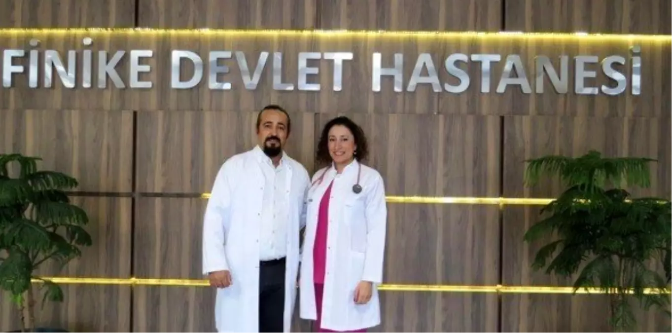 Finike Devlet Hastanesinde ilk kez PEG açıldı