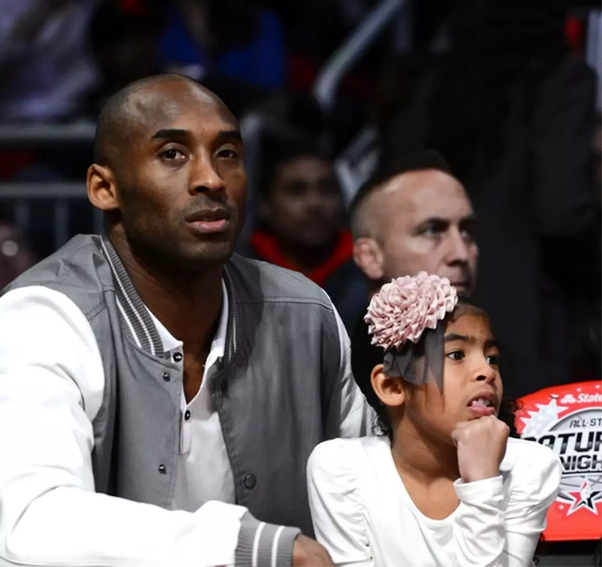 Kobe Bryant ve kızı Gianna gizli bir törenle defnedildi