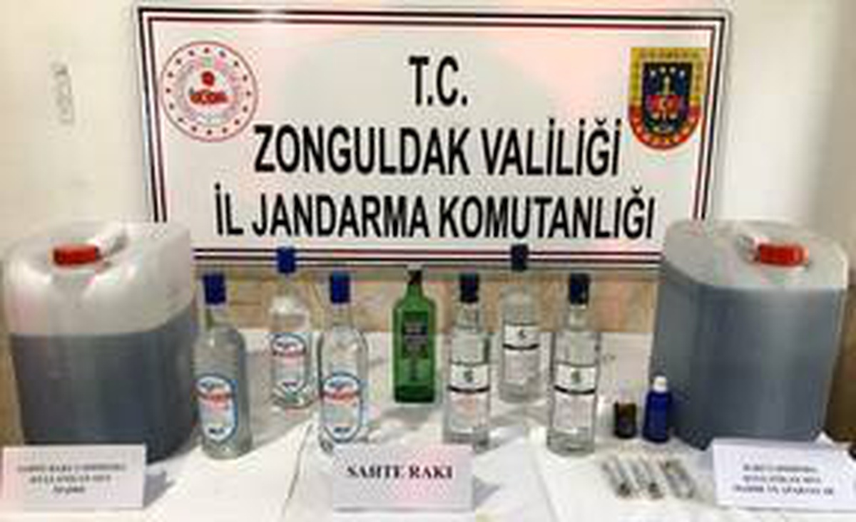 Zonguldak\'ta oto yıkama dükkanında sahte içki operasyonu