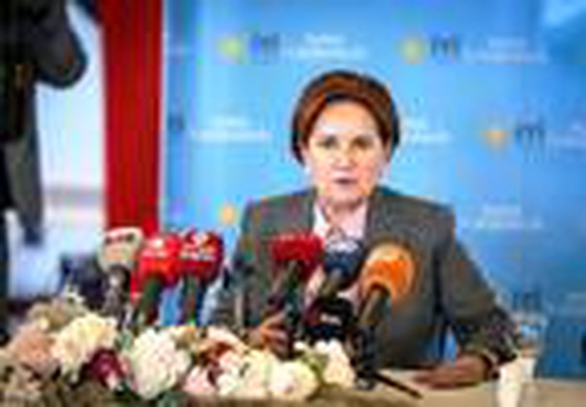 Akşener: İstifa saygı duyulması gereken bir kavramdır