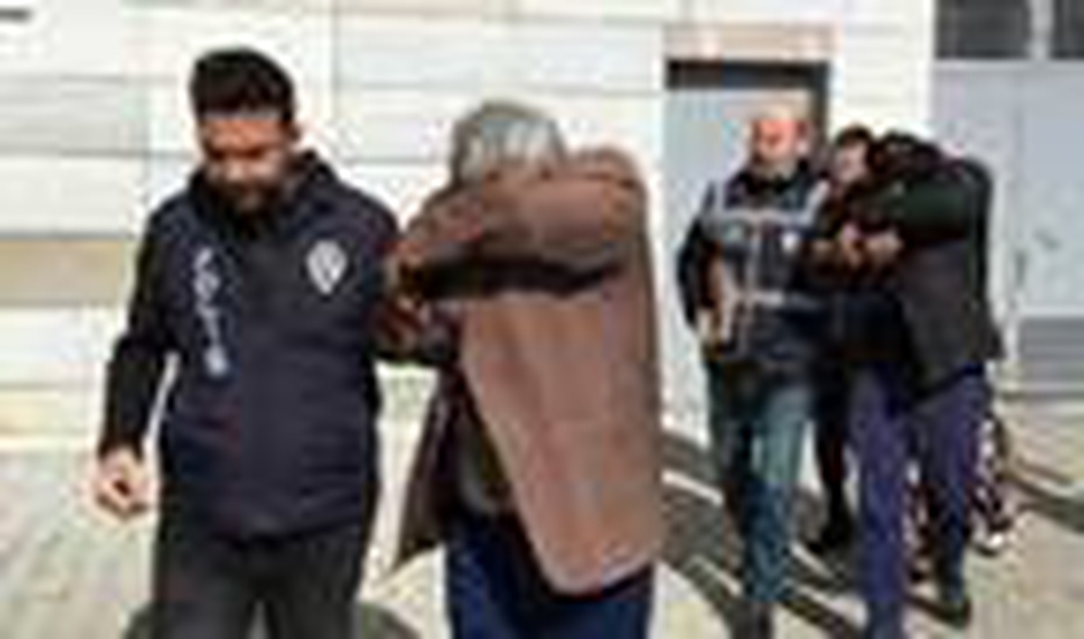 Çocukları kullanarak, kamyonlardan hırsızlık yapanlar yakalandı