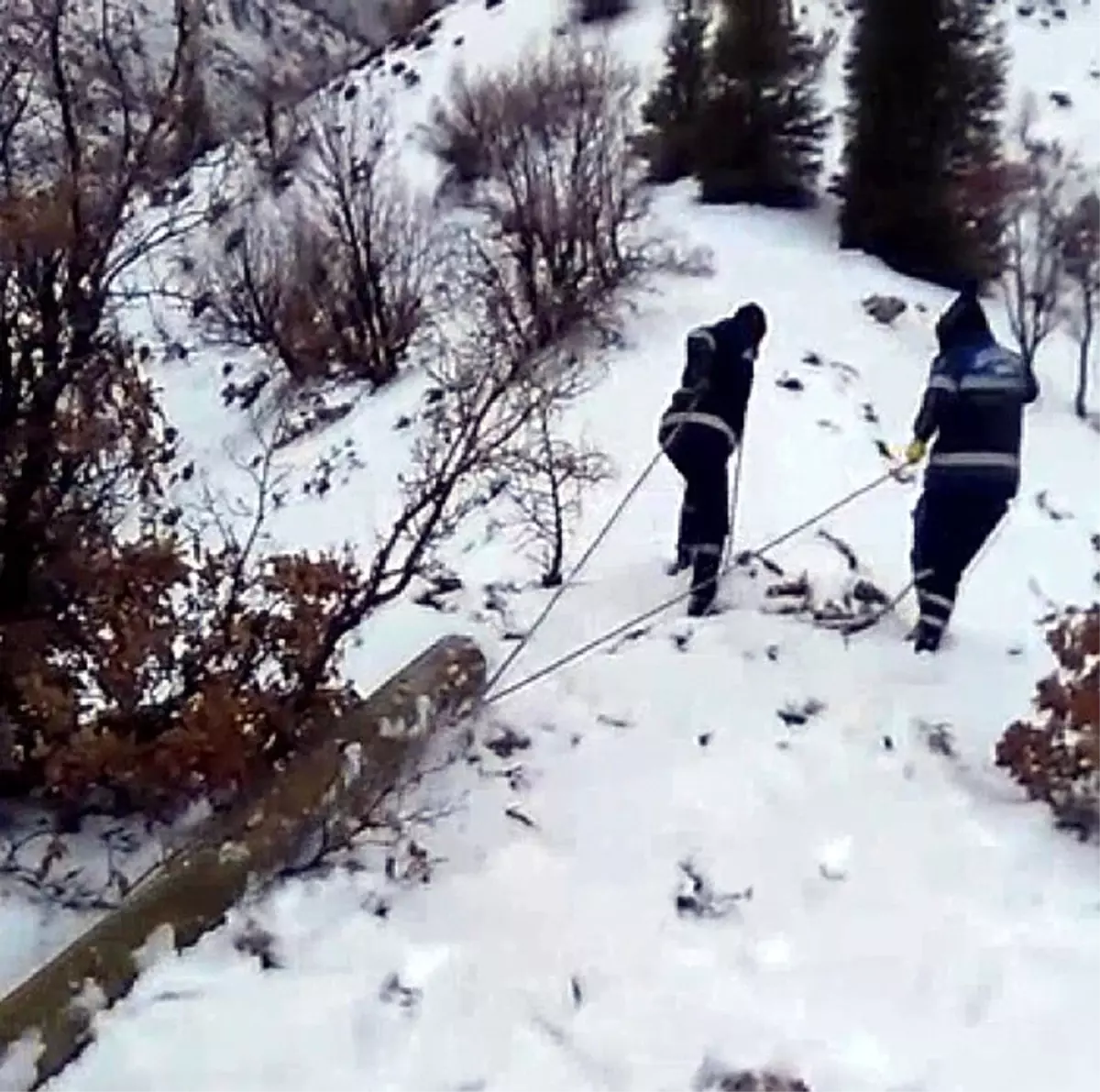 Dicle Elektrik ekipleri kış mesaisinde