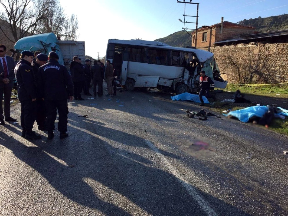 İzmir\'de 4 kişinin öldüğü kazaya sebebiyet veren sürücü tutuklandı