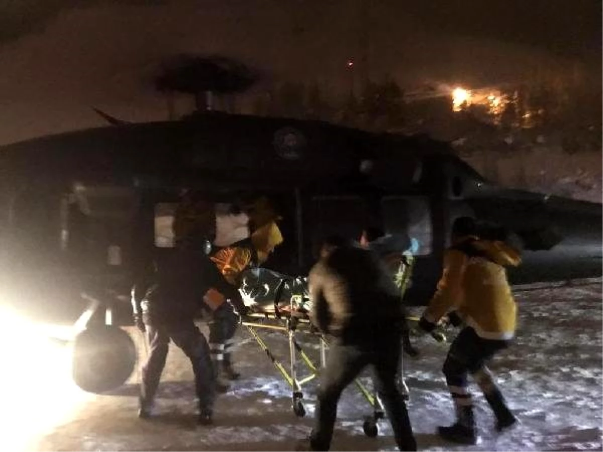 Kalp krizi geçiren polise meslektaşları helikopterle ulaştı