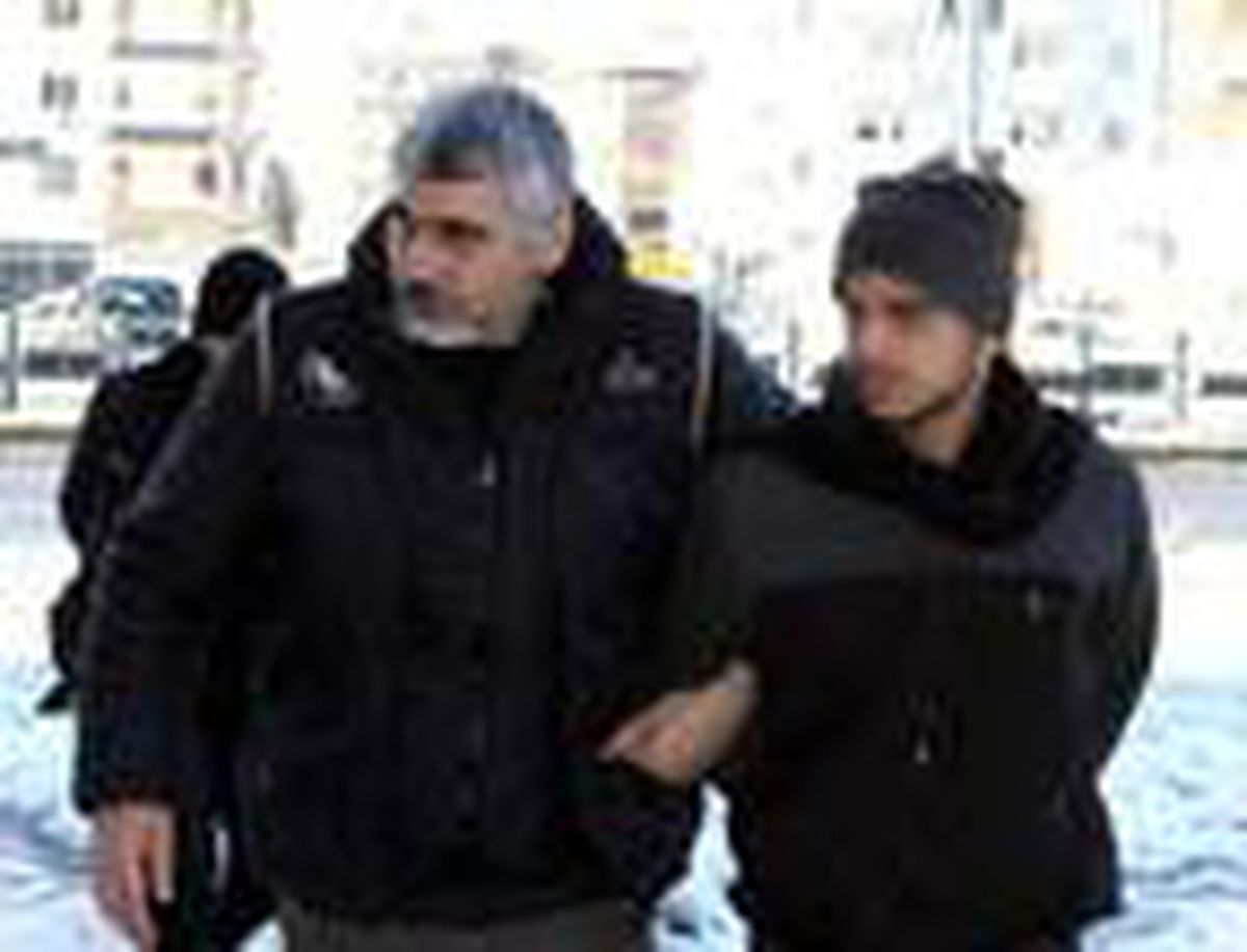 Kayseri\'de DEAŞ operasyonunda 2 kişi adliyede