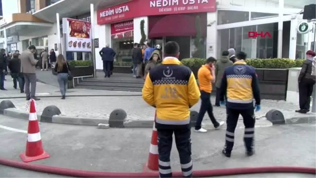 Maltepe\'de yangın, dumandan etkilenenler tahliye edildi