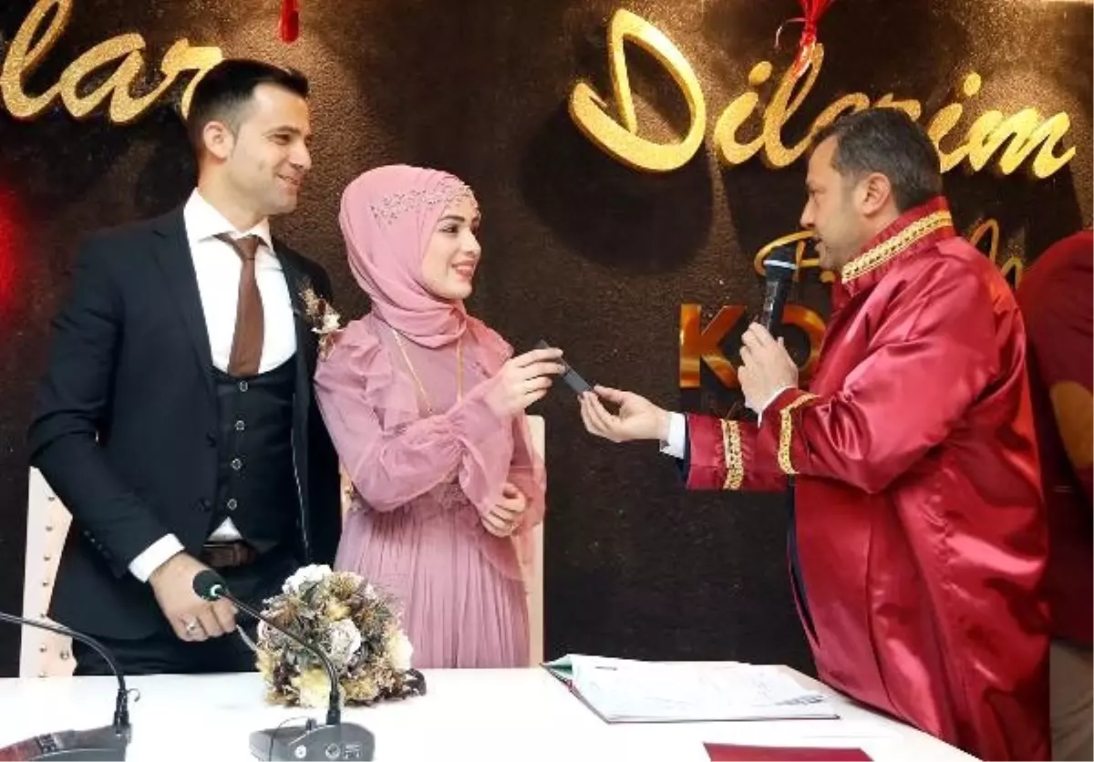 Nikah salonlarında 14 Şubat yoğunluğu