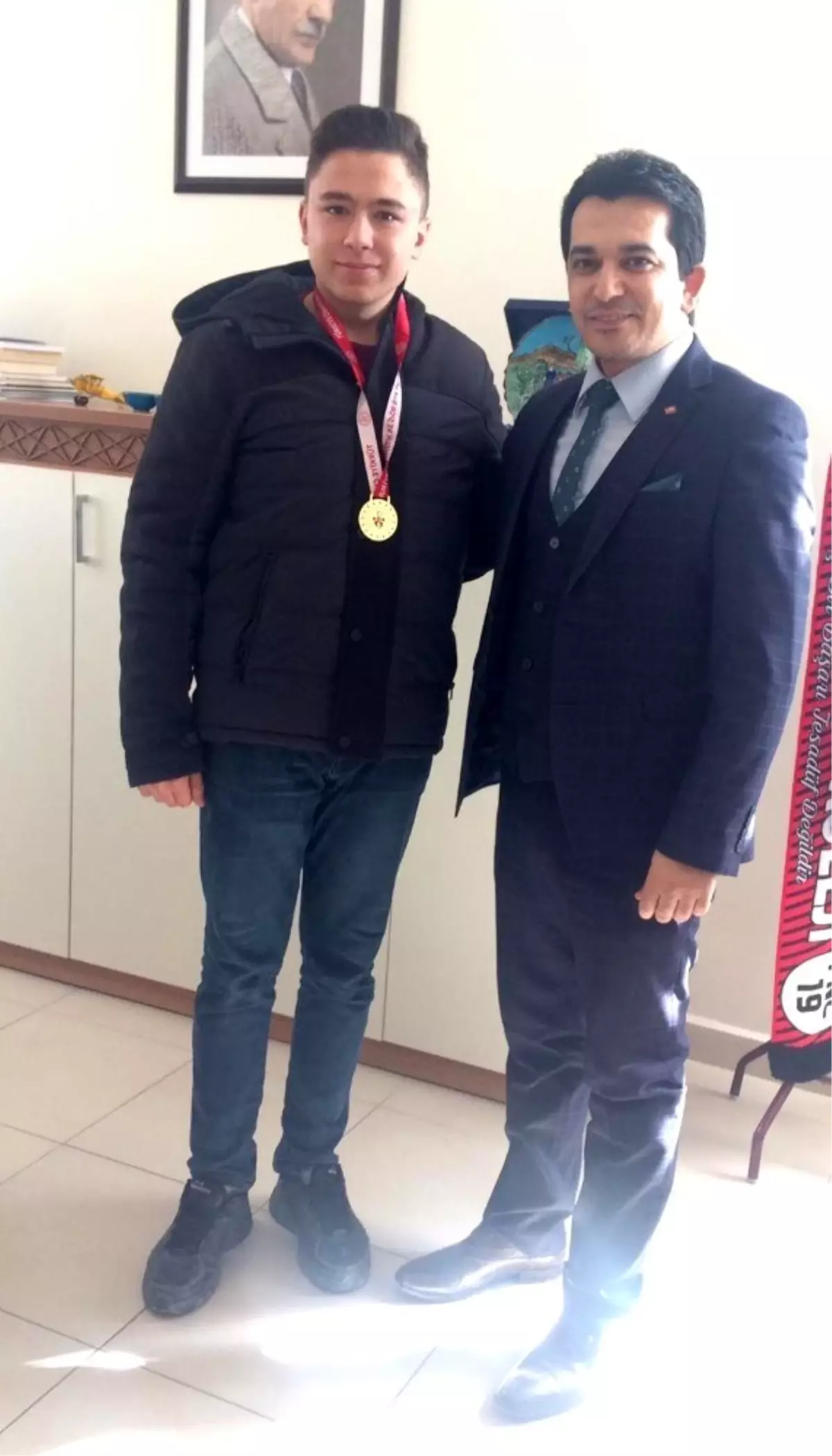 Öğrencilerin Bilek Güreşi ve Taekwondo başarısı