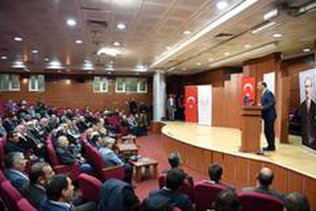Şanlıurfa\'da 116 Kıbrıs gazisine madalya verildi