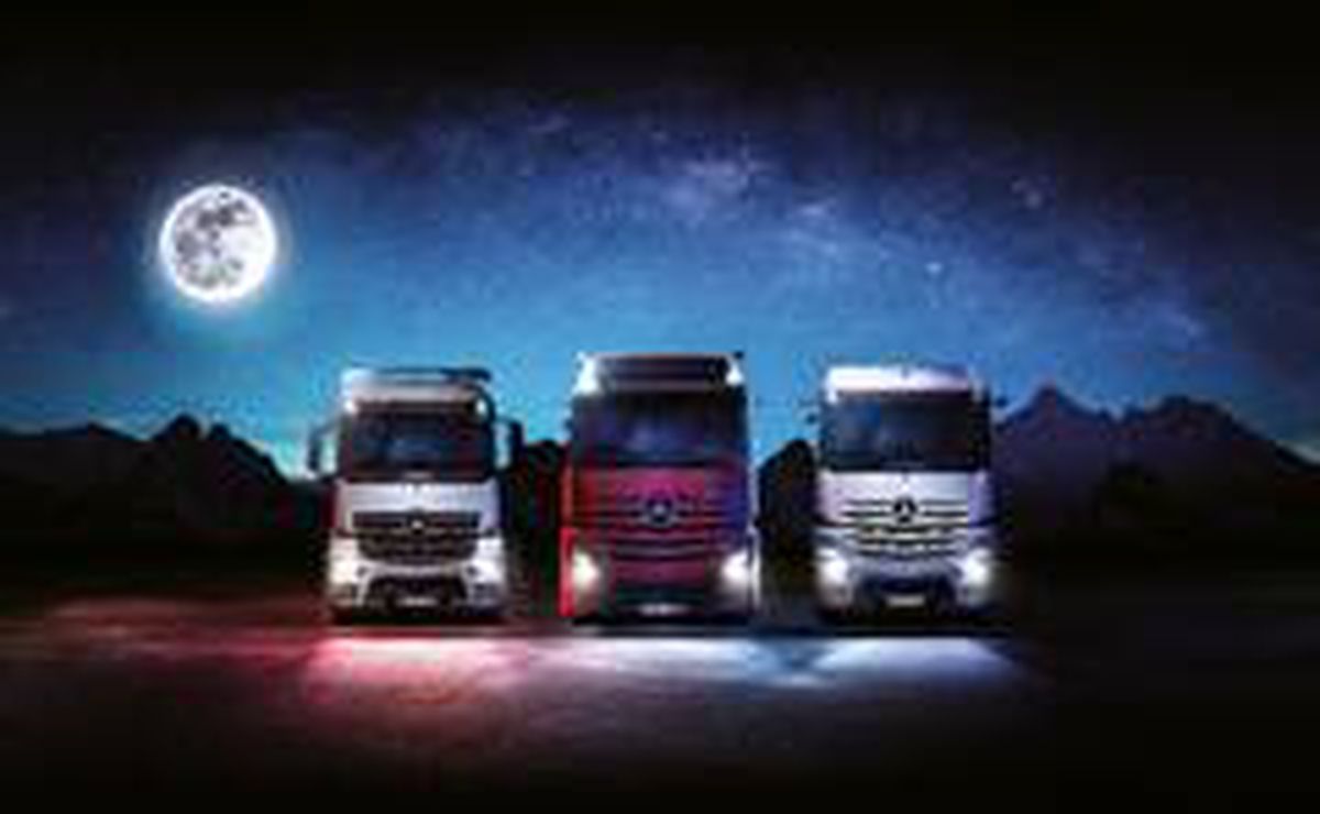 Yeni Actros çekiciler Türkiye\'de satışa sunuluyor