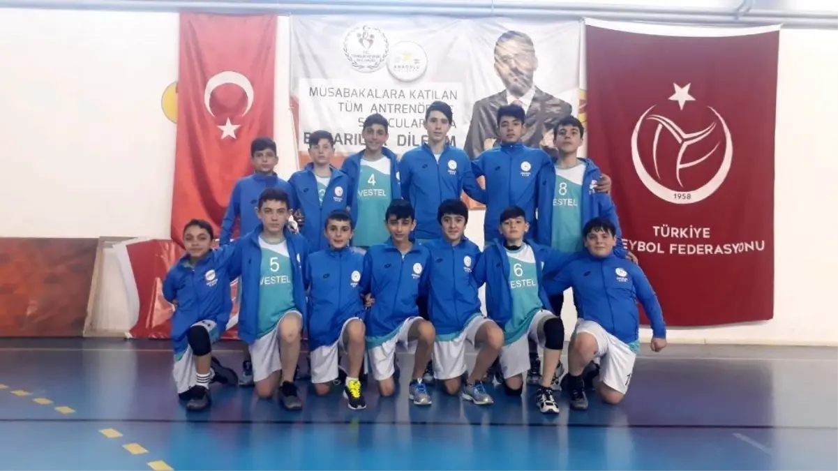 Aşkale Gençlik Spor Voleybol takımı Gümüşhane\'de avantaj elde etti