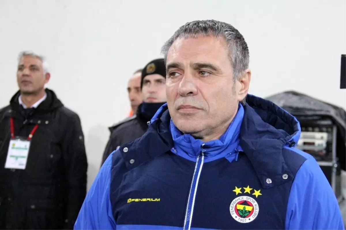 Ersun Yanal: "Derbide çok farklı bir Fenerbahçe olacak"