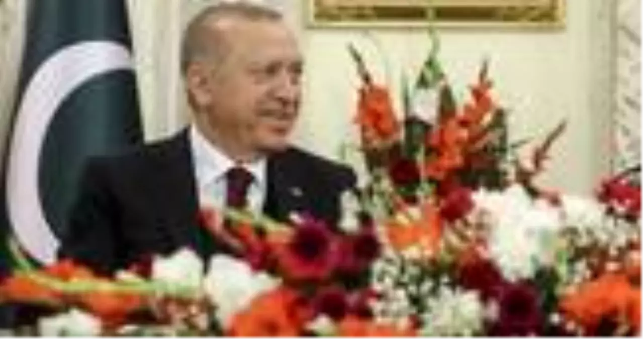 Pakistan Başbakanı\'ndan Erdoğan\'ı mest eden sözler: Ülkemizde seçime girse kazanır