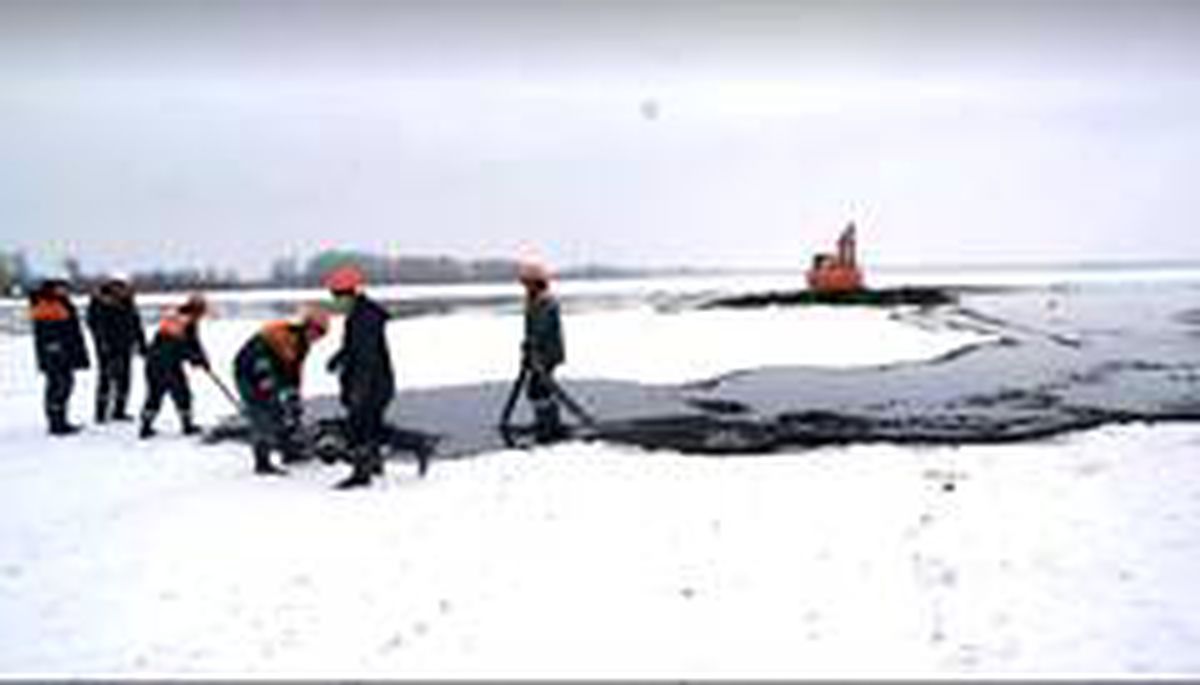 Rusya\'nın Belarus\'tan geçen petrol boru hattında patlama