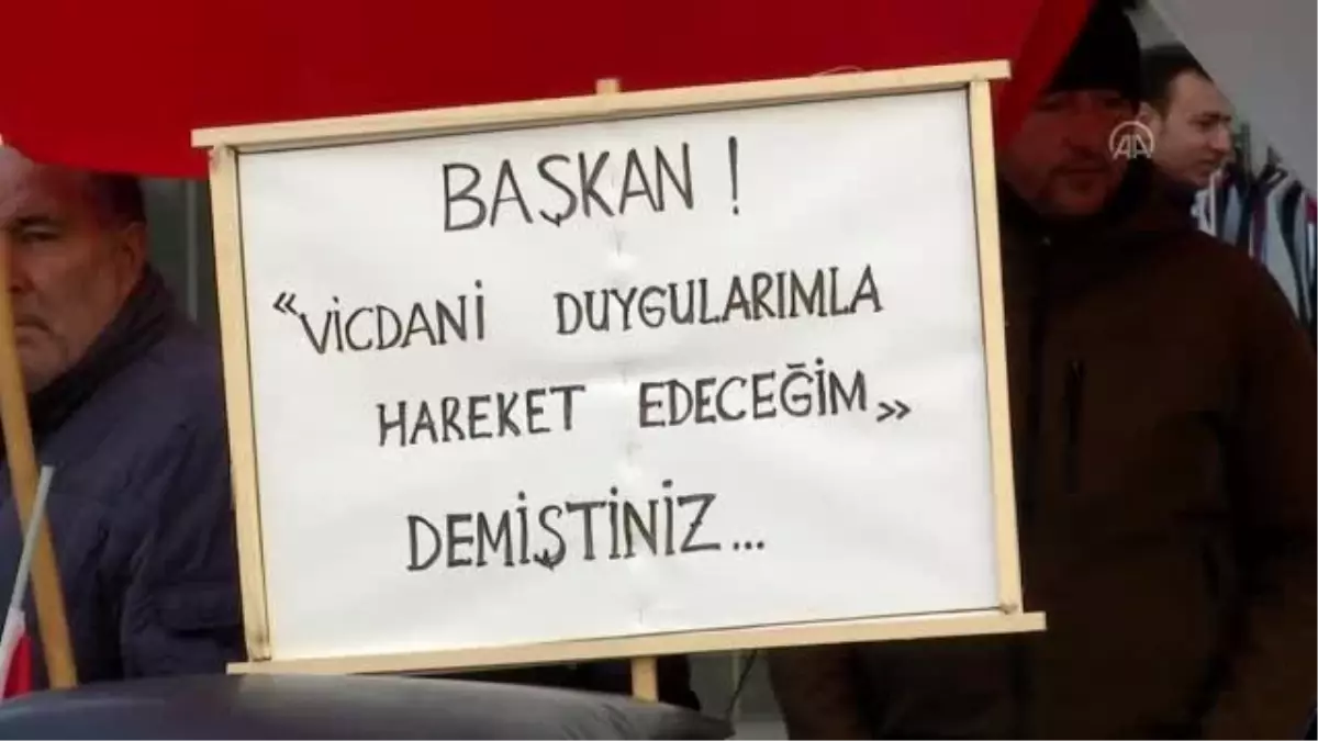 Adalar\'da faytoncuların oturma eylemi sürüyor