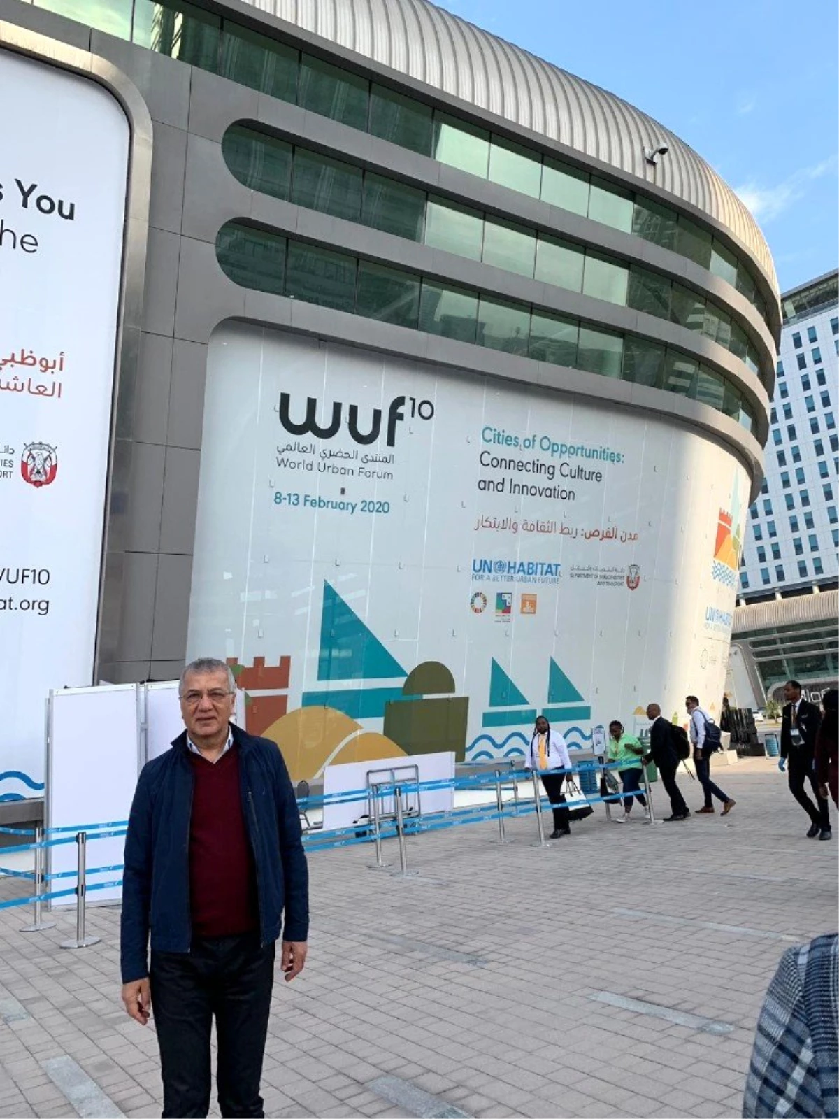 Başkan Tarhan, Abu Dhabi\'de Dünya Kentsel Forumu\'na katıldı