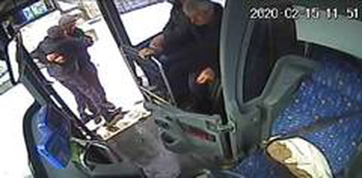 Bingöl\'de otobüs şoföründen örnek davranış