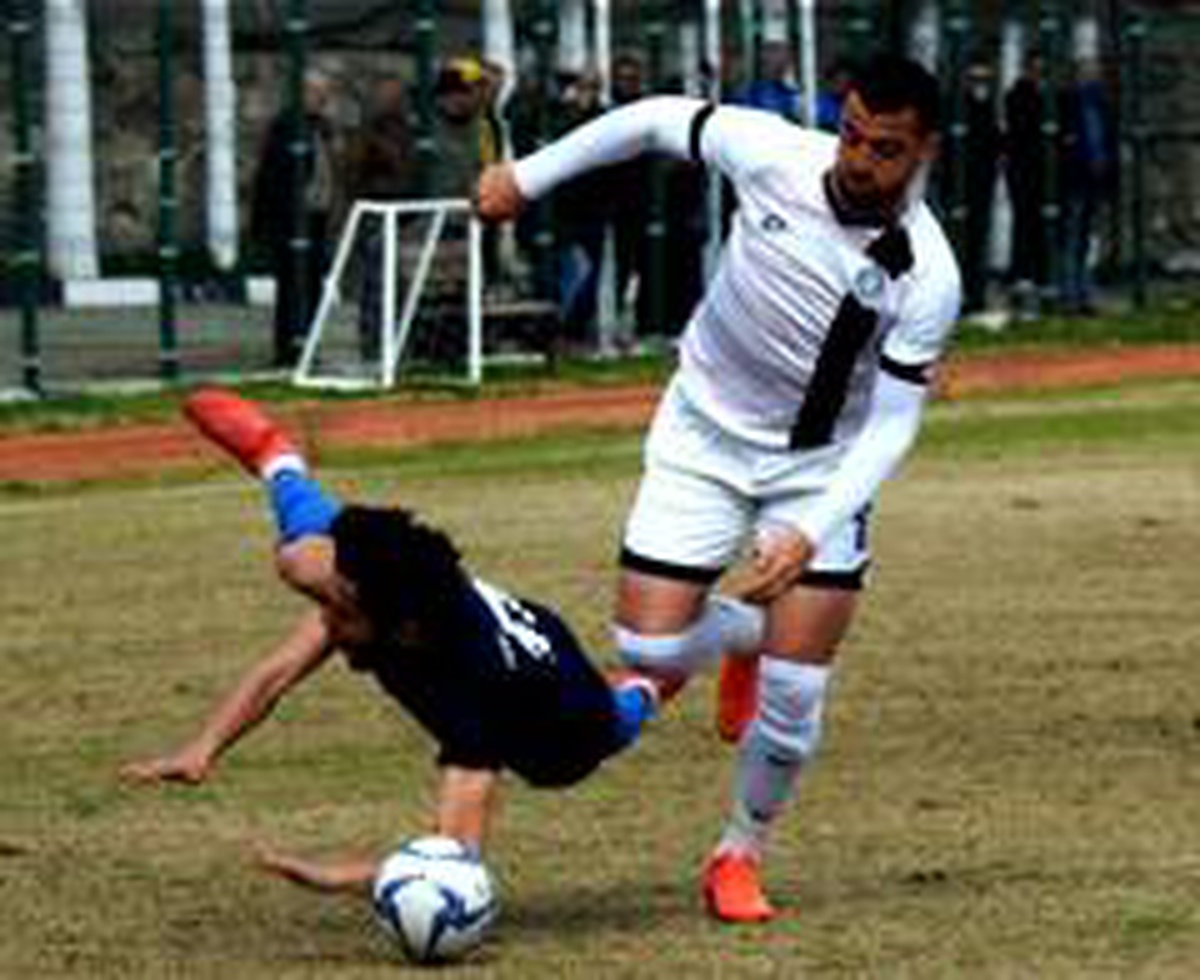 Çeşme Belediyespor, lider Halilbeylispor ile berabere kaldı