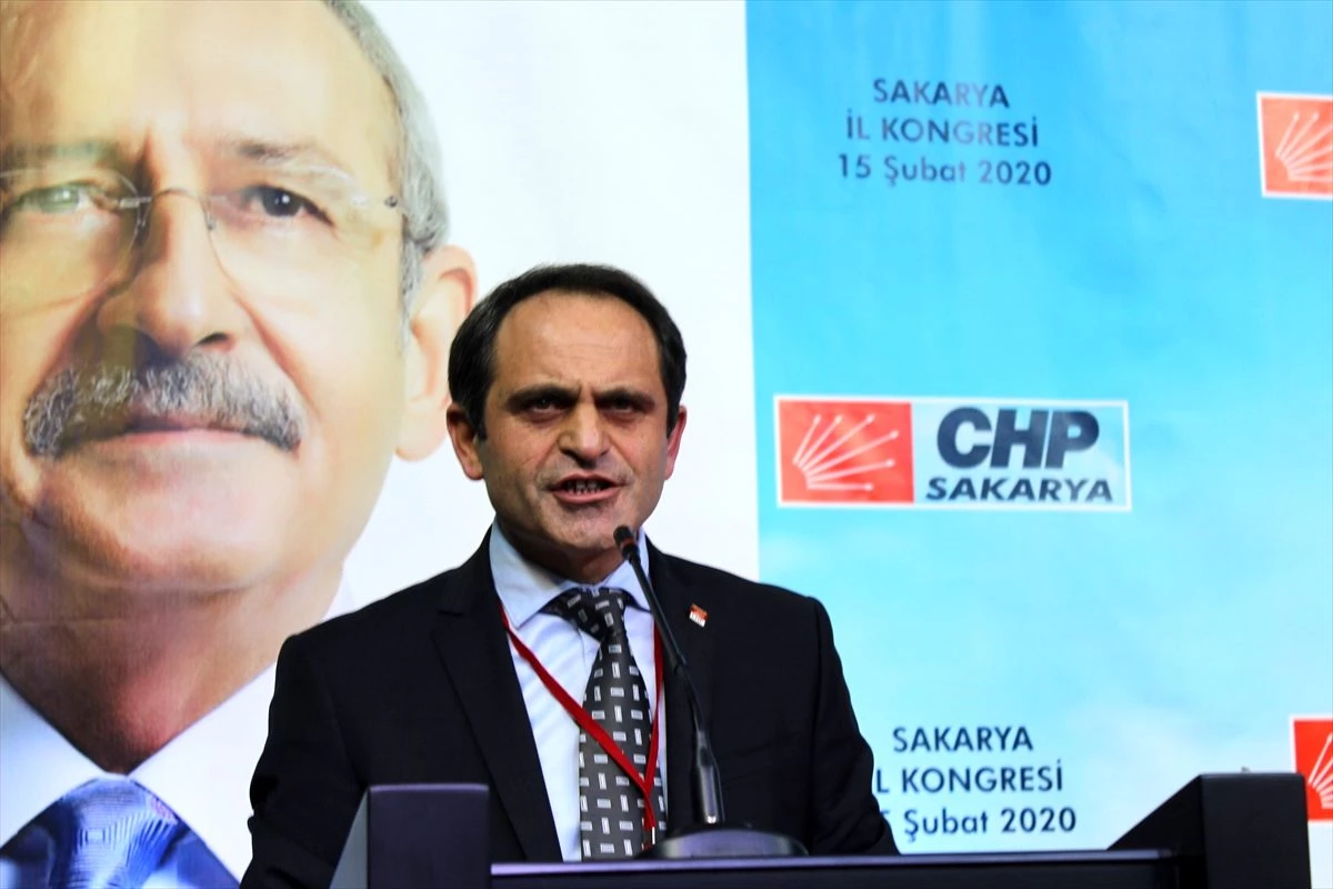 CHP Sakarya İl Başkanlığı\'na Ecevit Keleş seçildi