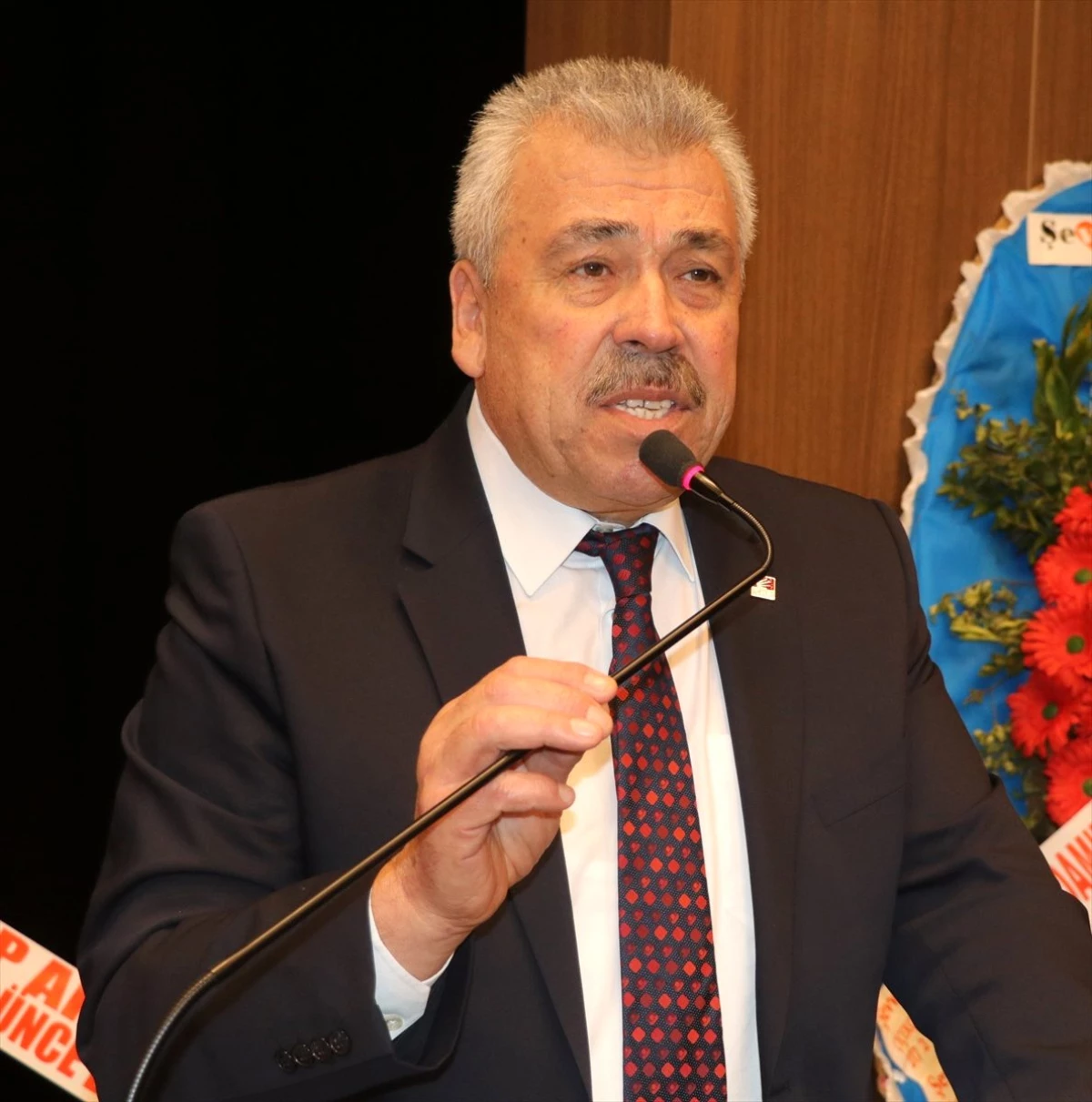 CHP Yozgat İl Başkanlığı\'nda Abdullah Yaşar güven tazeledi