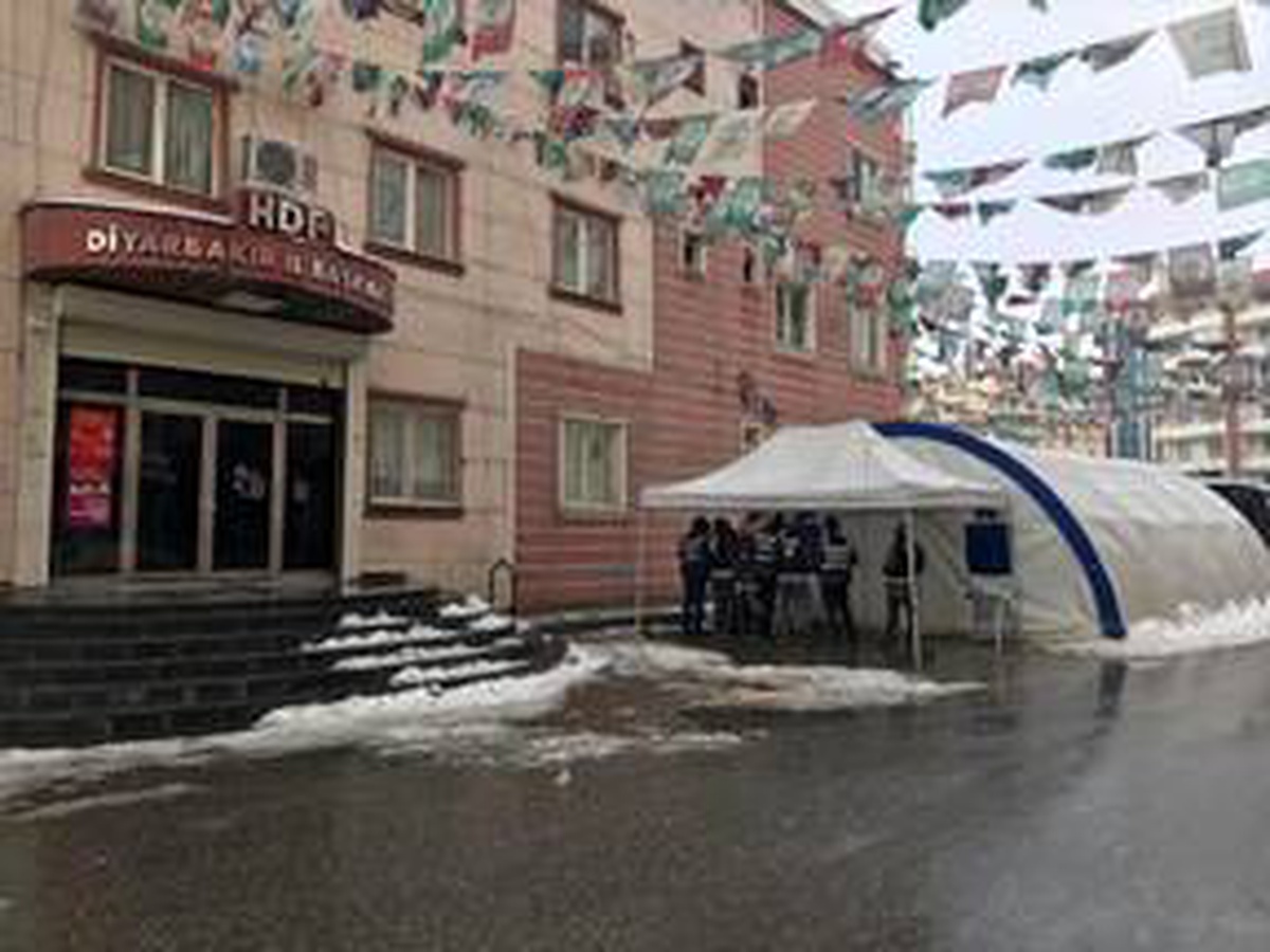 Diyarbakır annelerinin evlat nöbeti sürüyor