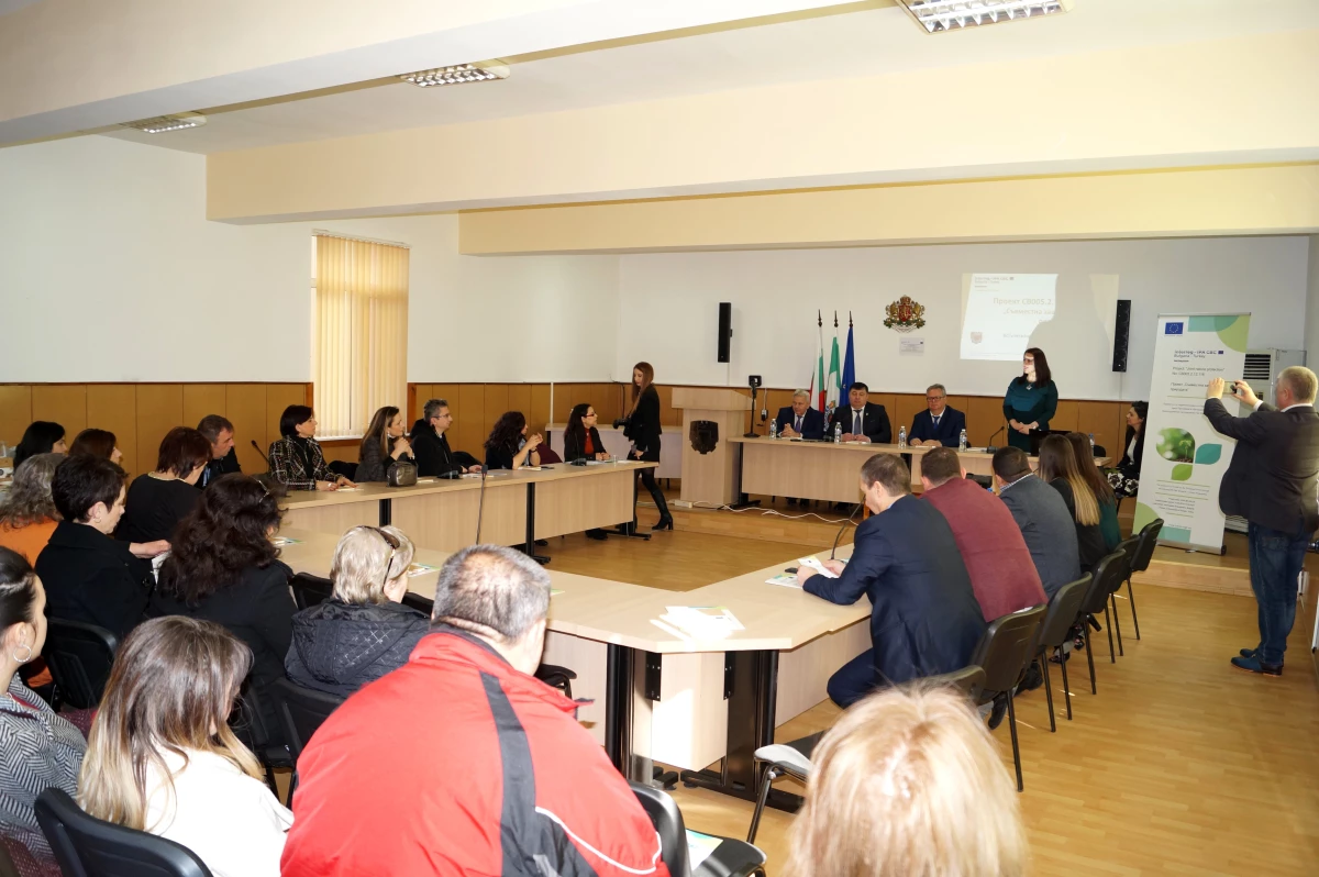 Bulgaristan\'da Süloğlu ve Sungurlar Belediyelerinden ortak basın toplantısı