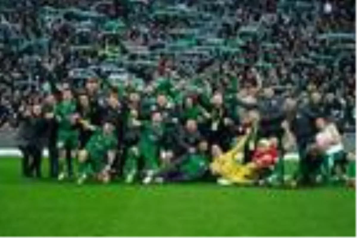 Bursasporlu oyuncuların galibiyet sevinci