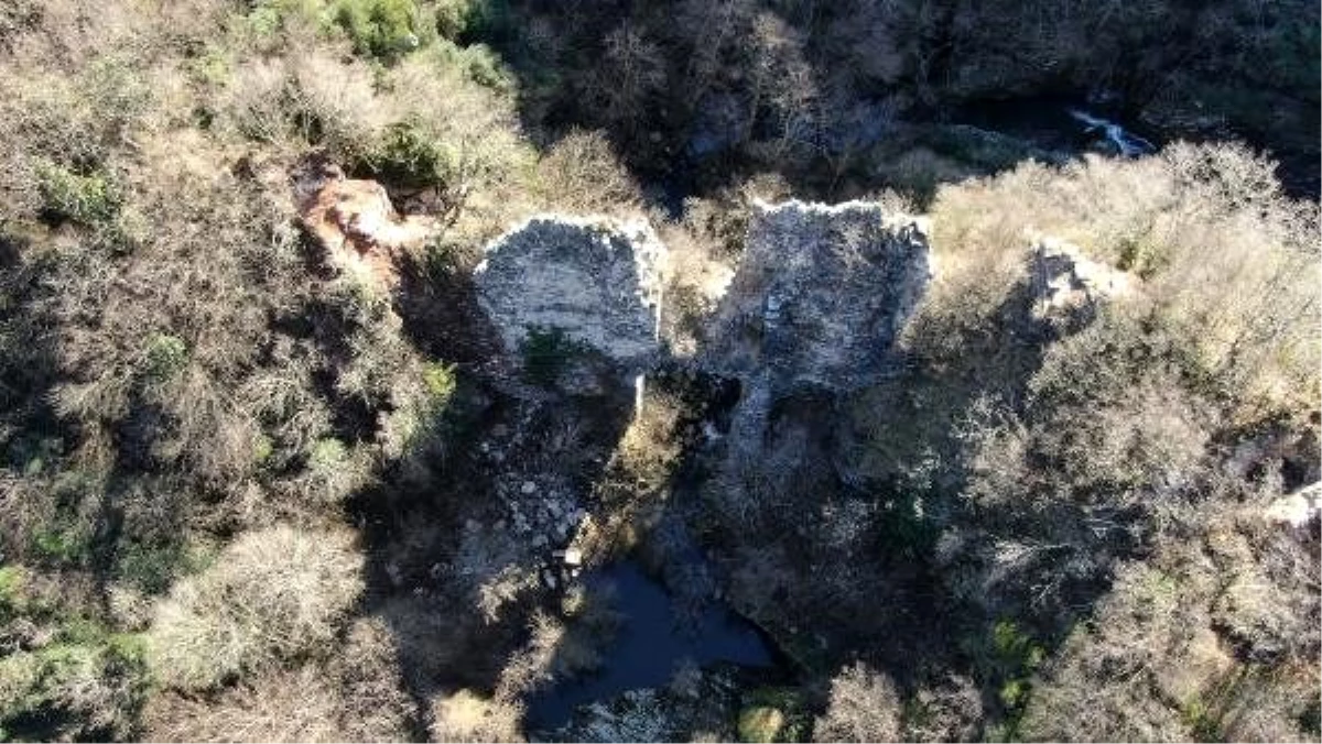 Define avcıları 1600 yıllık tarihi su kemerini dinamitlerle yıktı (Havadan fotoğraflarla)
