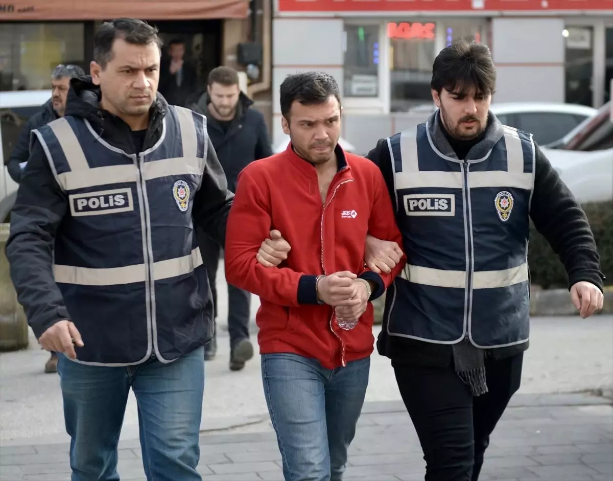 Eskişehir\'de eşini öldürdüğü iddia edilen şüpheli tutuklandı